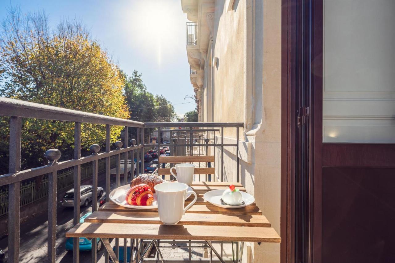 Palazzobellini Bed & Breakfast Катания Екстериор снимка